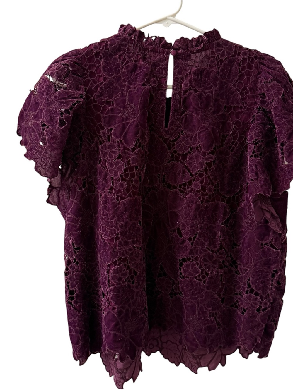 Anthropologie Plum Velvet Lace Flutter Sleeve Blouse XL NWT - Picture 3 of 4